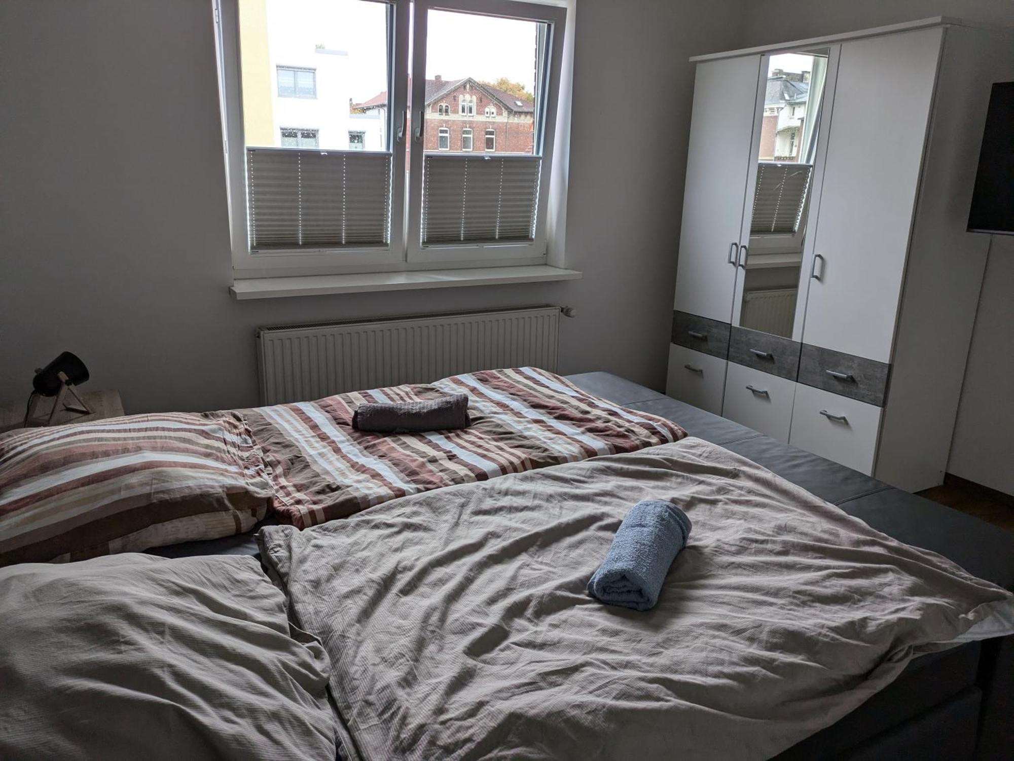 Schoene Einfache Zwischen Stadt Und Wilhelmshaven